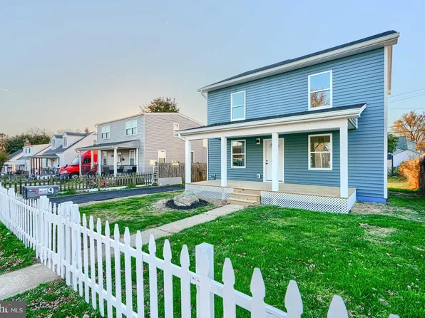 9 Avenal Rd, Baltimore, MD 21221