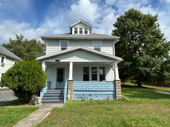 104 Smith St, East Stroudsburg, PA 18301