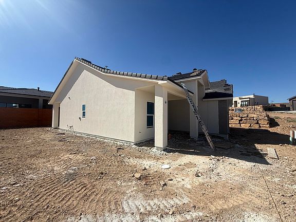 3rd image of 3099 W Tanaro Trl
