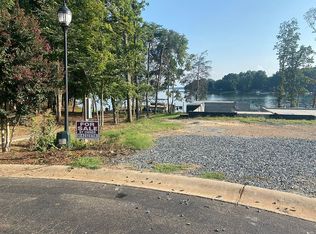 134 Kelly Cove Ct, Mooresville, NC 28117