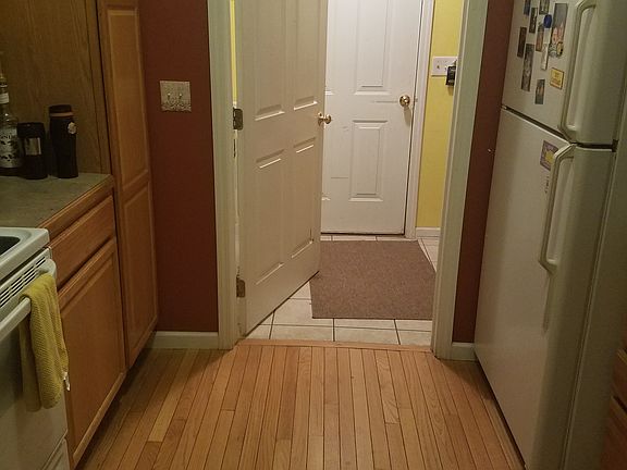 5th image of 1670 Westview Dr