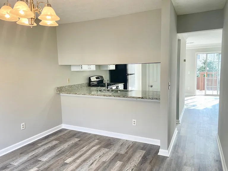 6592 Meadow Rue Dr — Photo 7
