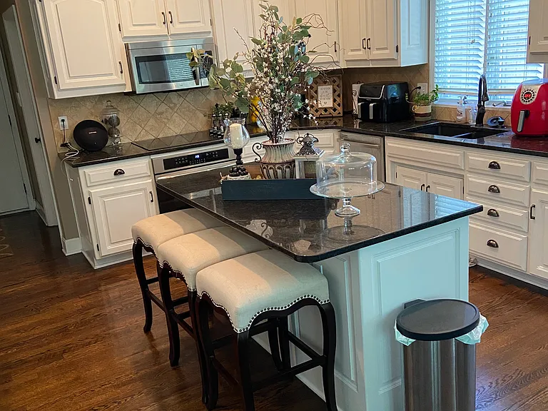 Shared Main Kitchen