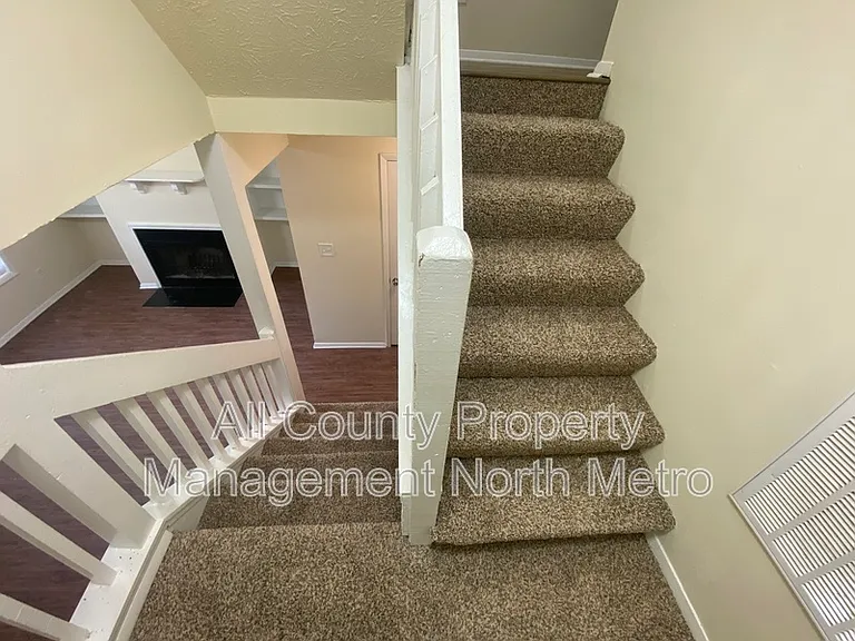 3054 Destin Cir — Photo 6
