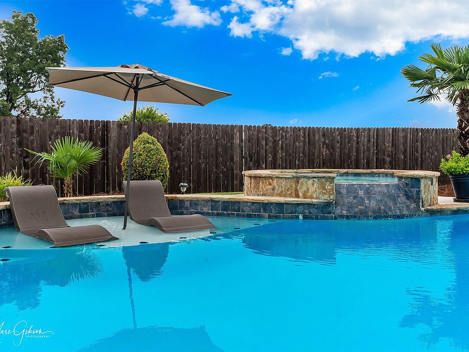 1st image of 421 Kingston Plantation Blvd
