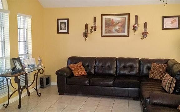 4th image of 6805 W Lynn Creek Dr