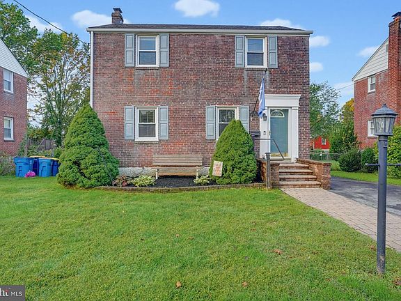 3rd image of 25 Vilone Rd