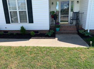 123 Walnut Grove Cir, Irmo, SC 29063