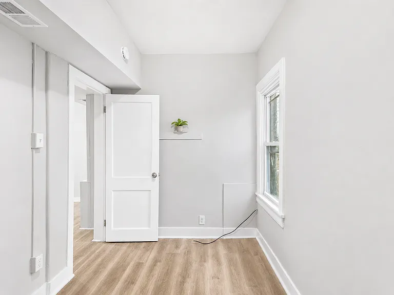 181 Sheridan Ave #1 — Photo 31