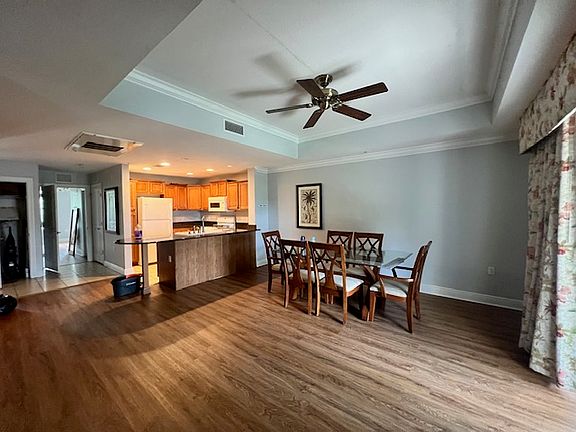 4th image of 7687 Heritage Crossing Way