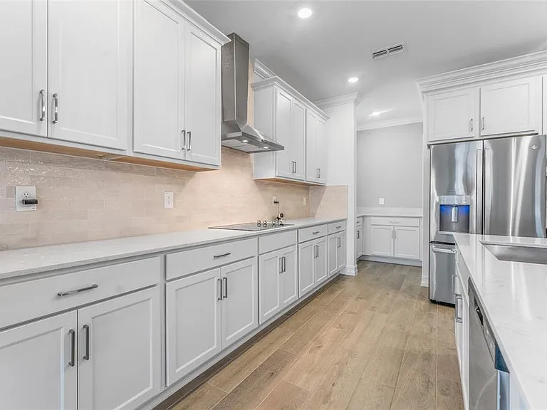 18255 Serene Lake Loop — Photo 9
