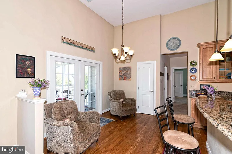 Thumbnail 16