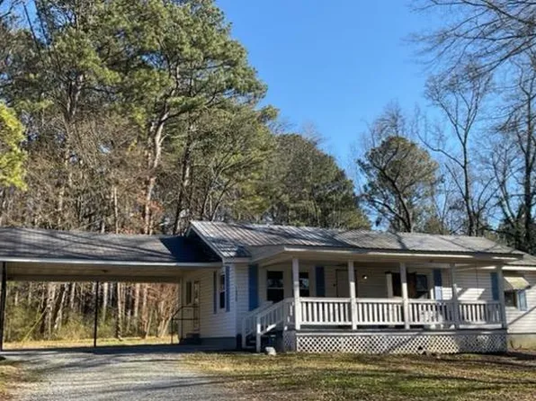 1320 Coker Dr, Dalton, GA 30721