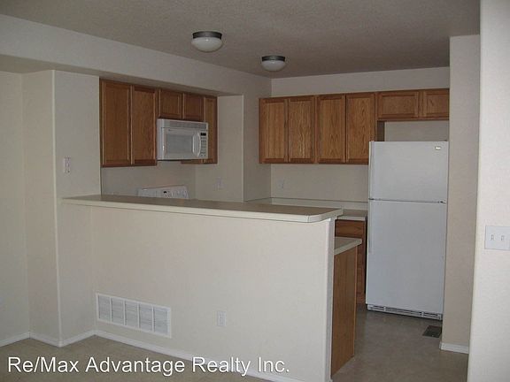 2nd image of 5609 Saint Marys Pt