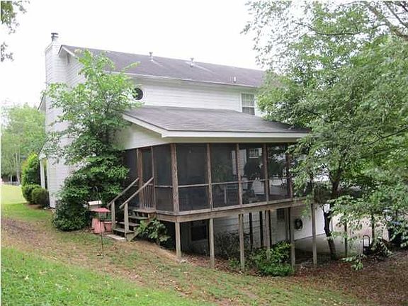 3rd image of 9005 Jenny Lynn Dr