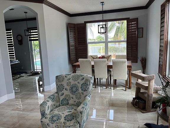 4th image of 7576 Savannah Ln #7576