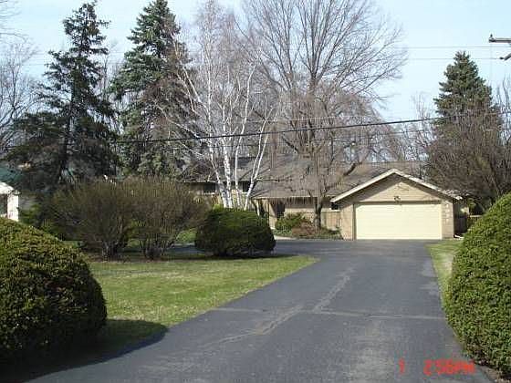 1st image of 21021 Balfour