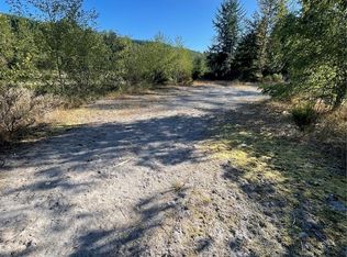 268 Riverview Dr, Castle Rock, WA 98611