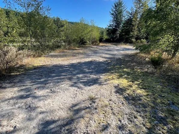 268 River View Drive, Castle Rock, WA 98611