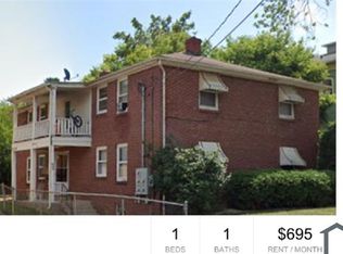 111 Regan St APT 4, Rockford, IL 61107