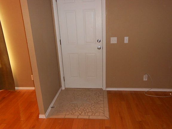 5th image of 299 Palmer Ave