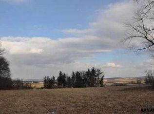 215 Hauer Ter, Spring Grove, PA 17362