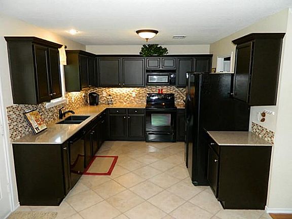 3rd image of 5513 Coldwater Dr