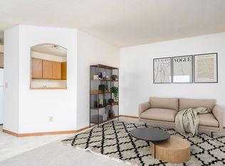 Woodcrest Townhomes, Chaska, MN 55318