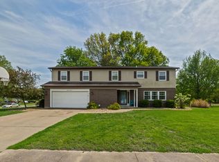 4401 Woodglen Ln, Mount Vernon, IL 62864