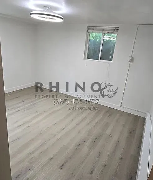 615 E Grand St #1 — Photo 4