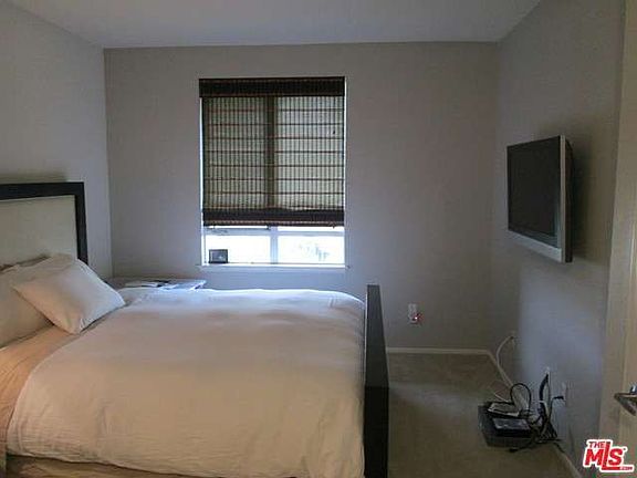 5th image of 6400 Crescent Park E