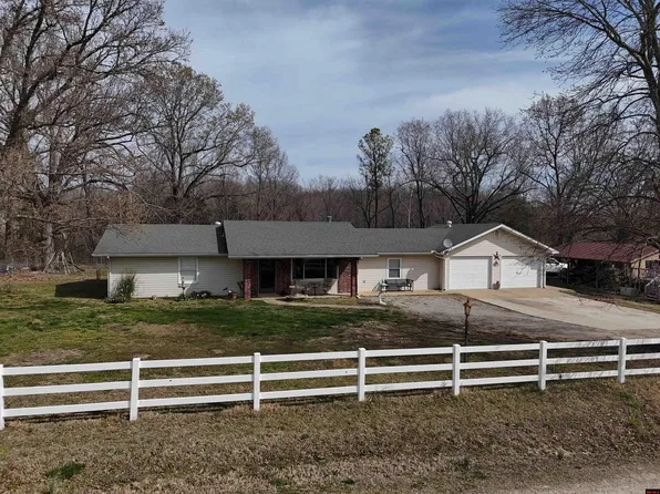 556 County Road 274, Mountain Home, AR 72653