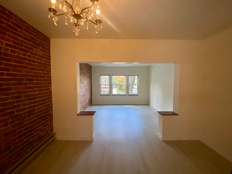 1133 NW 19th Ave #4 — Photo 3