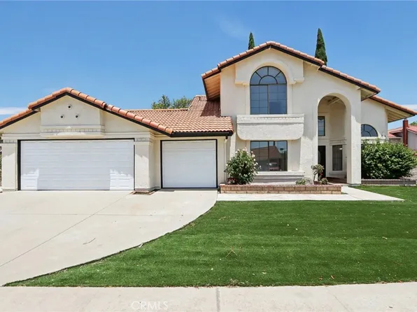 1122 W Galway St, Rialto, CA 92377