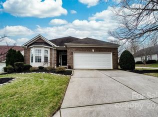 823 Platinum Dr, Fort Mill, SC 29708