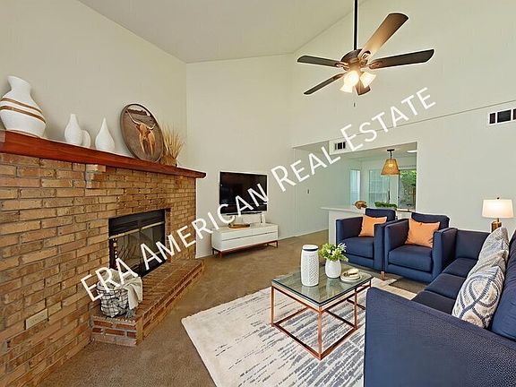 5th image of 386 Canterbury Cir NW