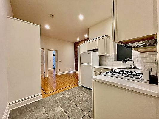1st image of 366 Broome St APT 12