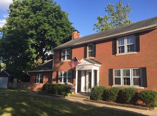 208 W Birchwood St, Morton, IL