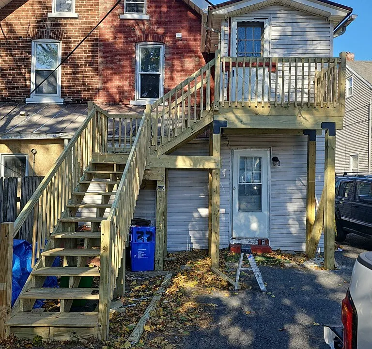 33 W Garrison St #2