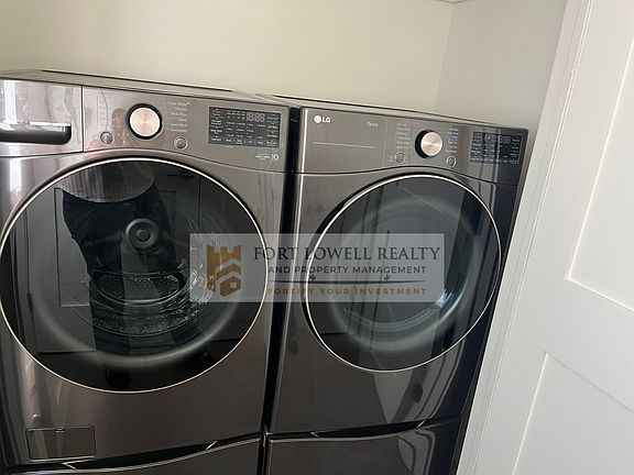 5th image of 674 S Mordasini Pl