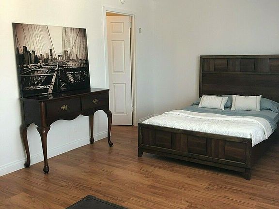 3rd image of 747 10th Ave APT 4C