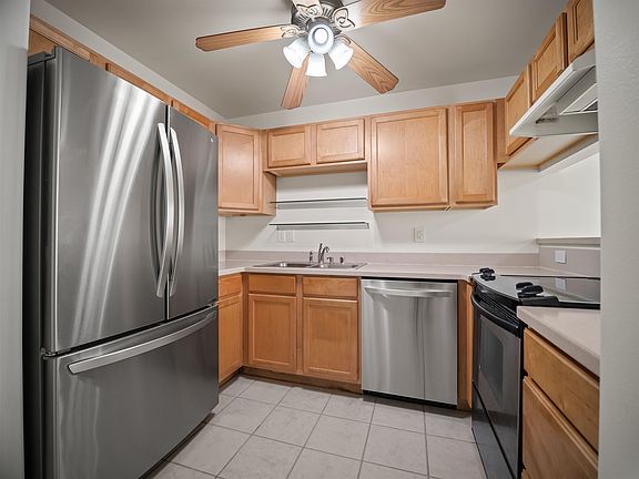 5th image of 45 Halili Ln APT 12K