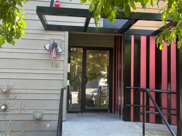 54 Bay State Rd Unit 1, Cambridge, MA 02138
