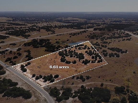 2nd image of 115 Shin Oak Dr