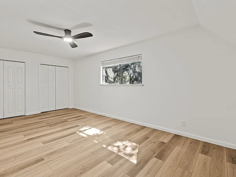 2822 Low Oak St — Photo 9