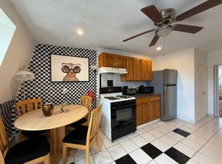 125 London St #3, Boston, MA 02128