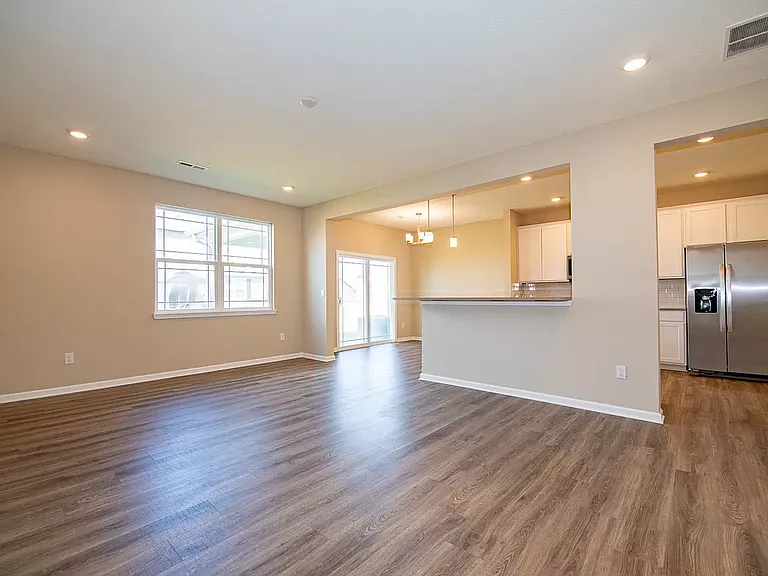 6438 Yuma Ct — Photo 20