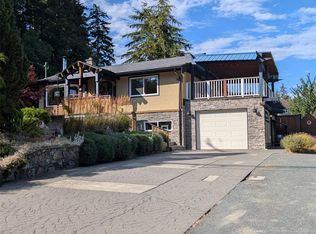 1638 Whiffin Spit Rd, Sooke, BC V9Z 0T8