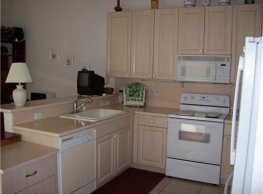 4th image of 10390 Copper Lake Dr