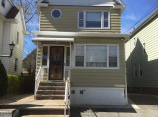 330 Hoboken Rd, East Rutherford, NJ 07073